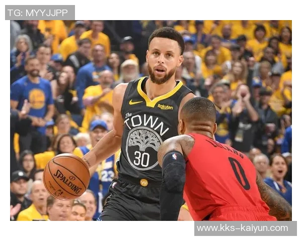 后场双枪火力全开!马瑟林&内姆哈德半场狂飙28分,点燃比赛激情 后场双枪火力全开!马瑟林&内姆哈德半场狂飙28分,点燃比赛激情